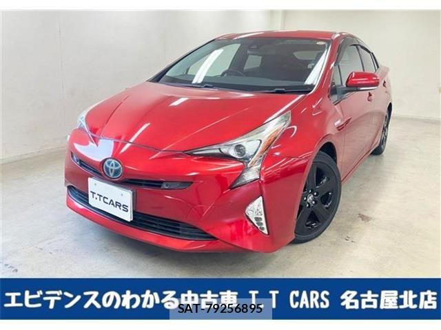 Toyota PRIUS 2016-08 8209634-0