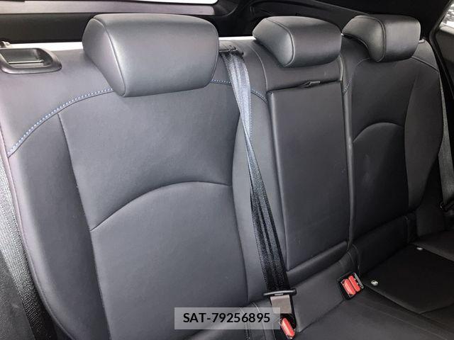 Toyota PRIUS 2016-08 8209634-20