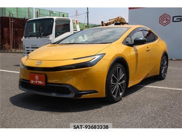 Toyota PRIUS 2023-05 8209584-9