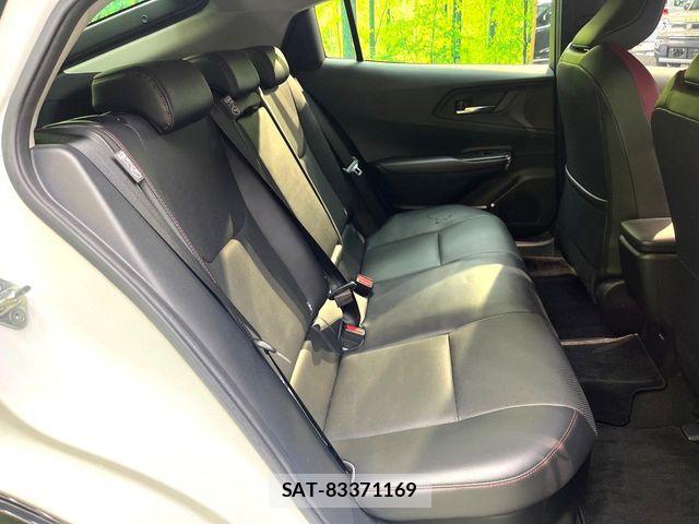 Toyota PRIUS 2023-07 8209573-8