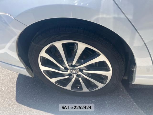 Toyota PRIUS 2010-08 8209661-9