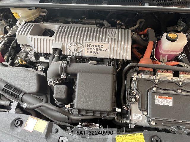 Toyota PRIUS 2014-01 8209645-27