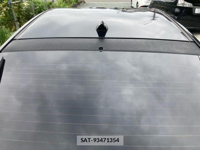 Toyota PRIUS 2014-09 8209659-4