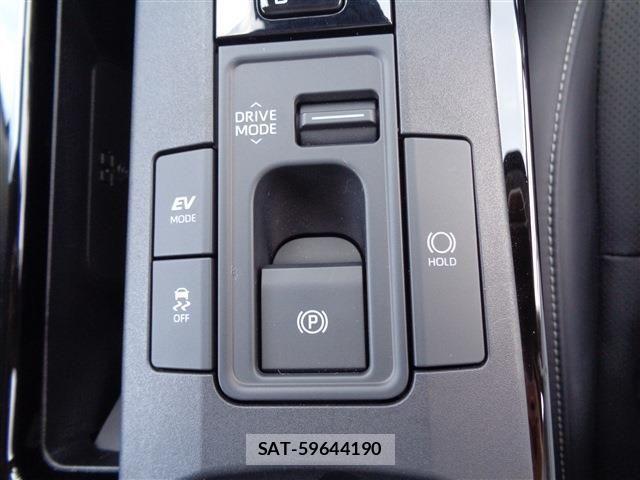 Toyota PRIUS 2025-01 8209578-28