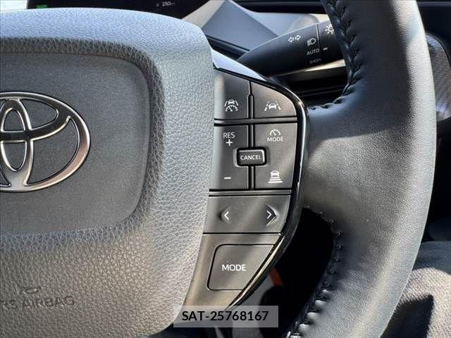 Toyota PRIUS 2023-04 8209583-26
