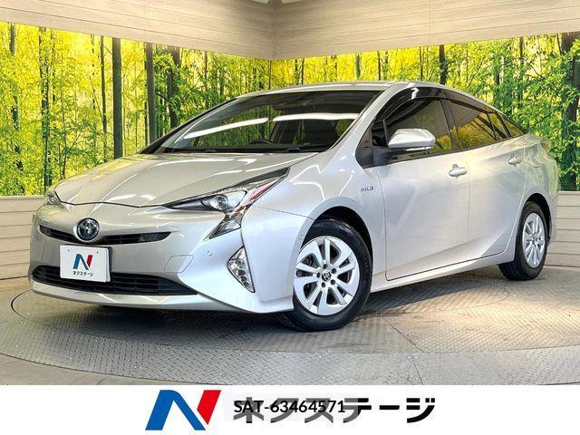 Toyota PRIUS 2017-03 8209628-0