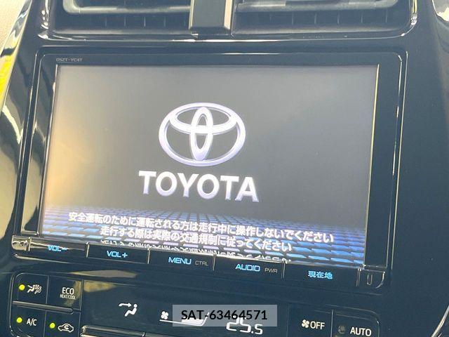 Toyota PRIUS 2017-03 8209628-2