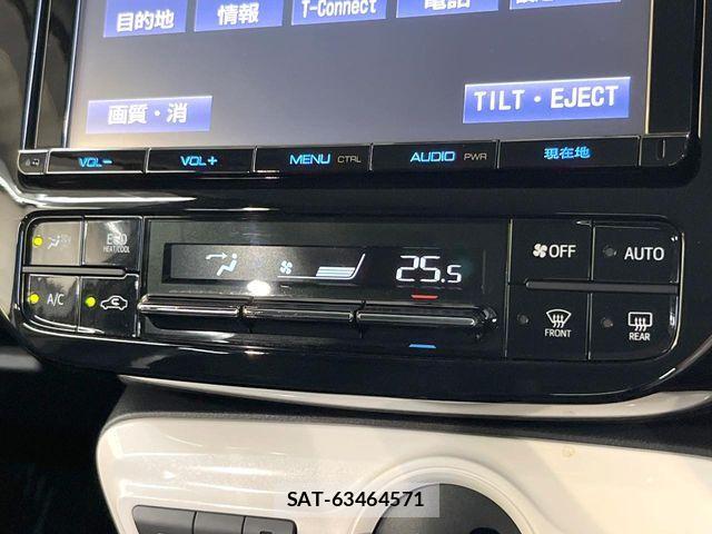 Toyota PRIUS 2017-03 8209628-5