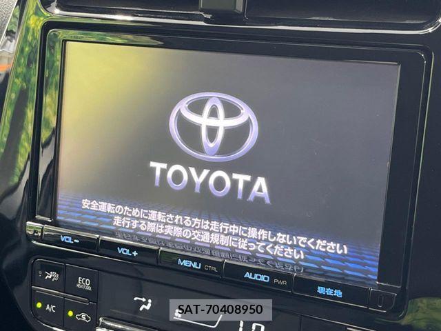 Toyota PRIUS 2017-04 8209615-3