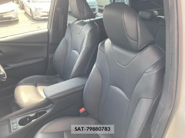 Toyota PRIUS 2019-06 8209587-24