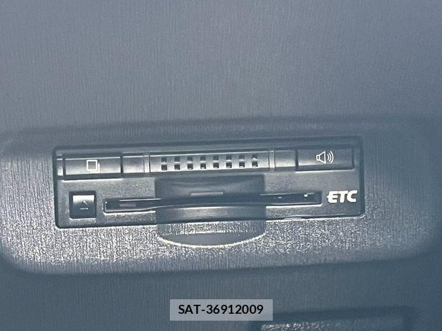Toyota PRIUS 2015-07 8209653-23