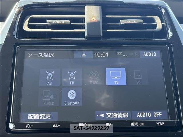 Toyota PRIUS 2019-07 8209623-5