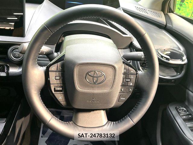 Toyota PRIUS 2025-03 8209568-10