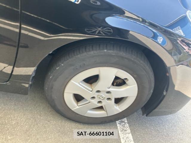 Toyota PRIUS 2011-11 8209662-10