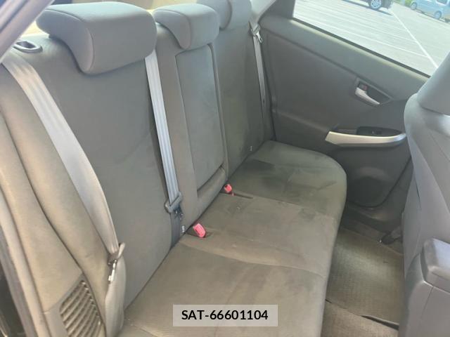 Toyota PRIUS 2011-11 8209662-14