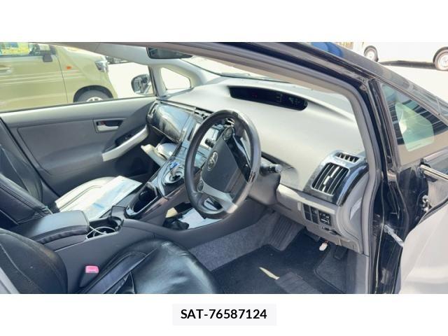 Toyota PRIUS 2011-09 8231379-9
