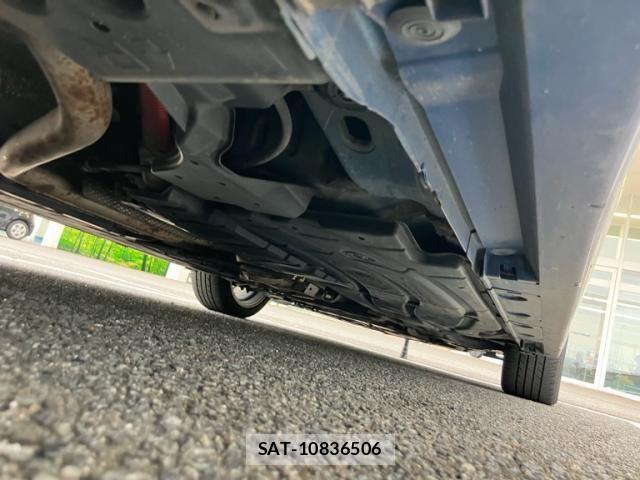 Toyota PRIUS 2013-08 8231360-6