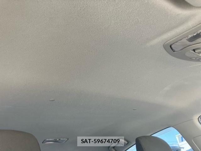 Toyota PRIUS 2010-02 8231363-7
