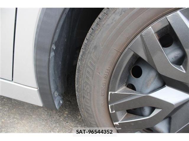 Toyota PRIUS 2023-02 8231329-18