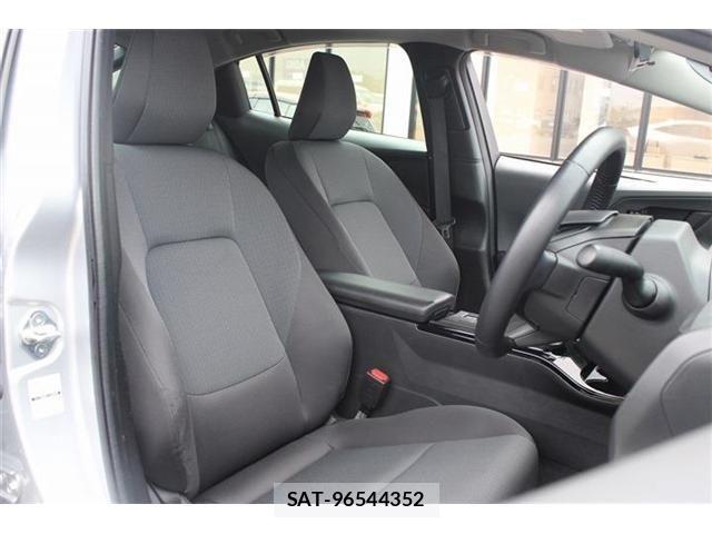 Toyota PRIUS 2023-02 8231329-23