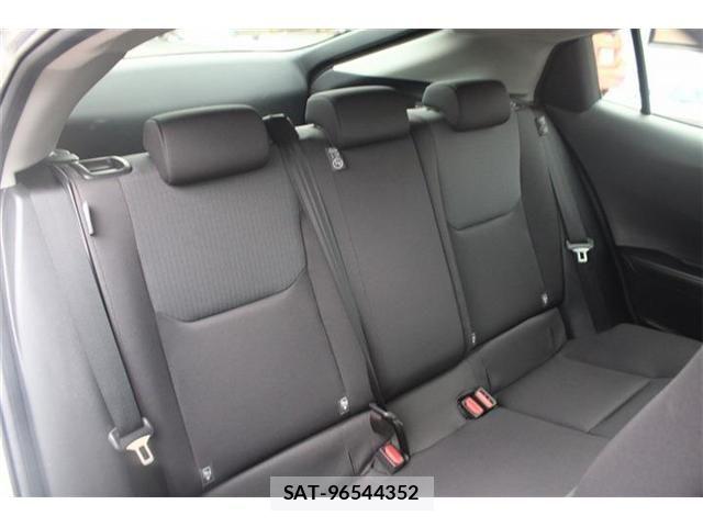 Toyota PRIUS 2023-02 8231329-27