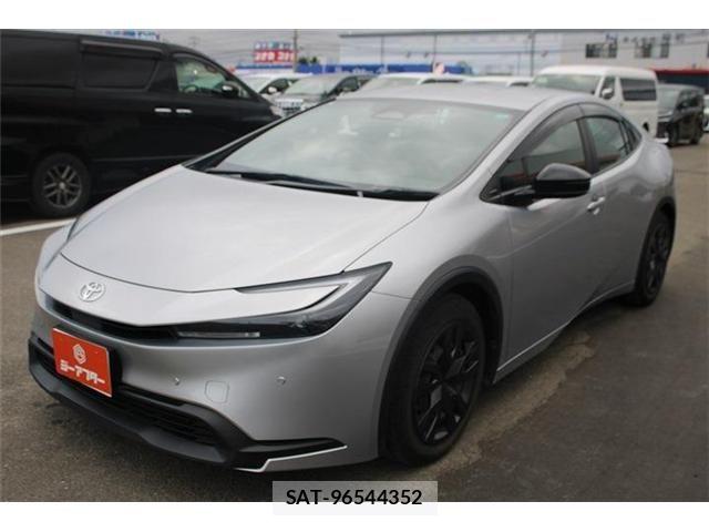 Toyota PRIUS 2023-02 8231329-8