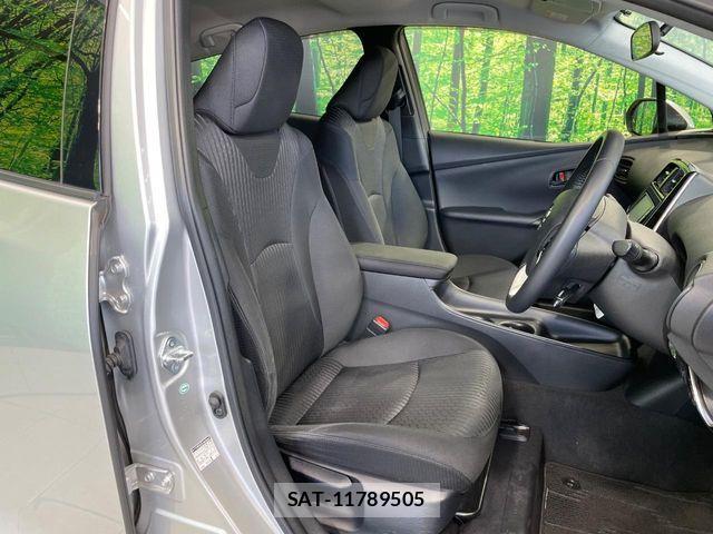 Toyota PRIUS 2016-06 8231336-7