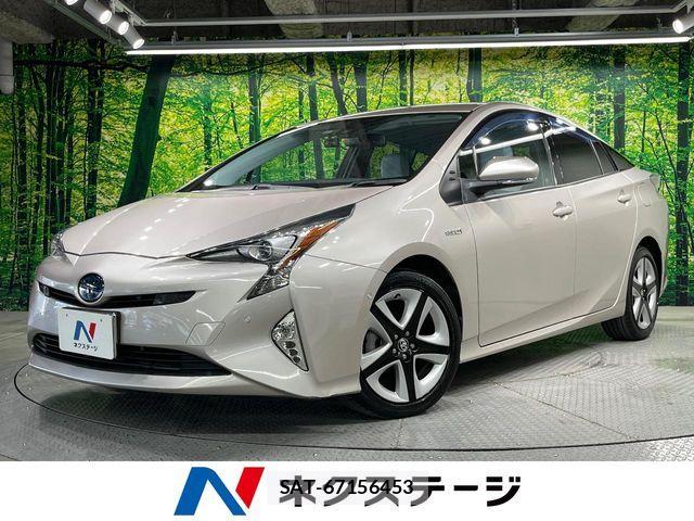 Toyota PRIUS 2016-06 8231332-0