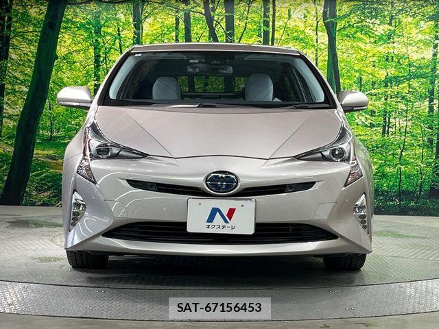 Toyota PRIUS 2016-06 8231332-13