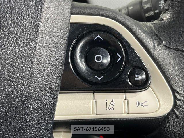 Toyota PRIUS 2016-06 8231332-4