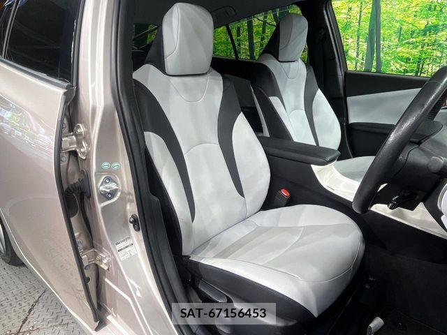 Toyota PRIUS 2016-06 8231332-7