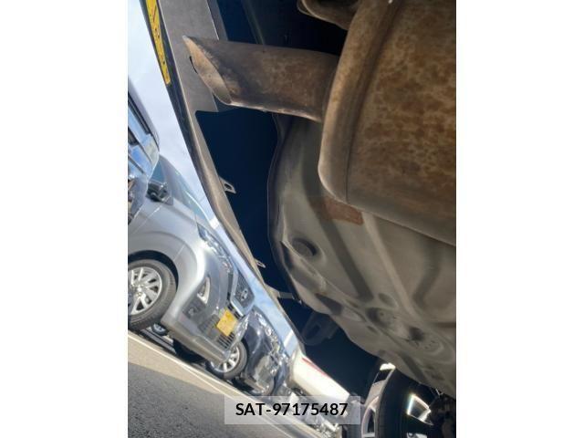 Toyota PRIUS 2011-11 8231373-10