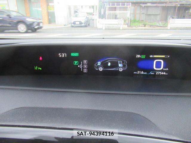 Toyota PRIUS 2017-05 8231334-17
