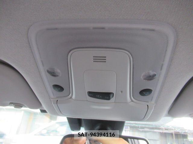 Toyota PRIUS 2017-05 8231334-20
