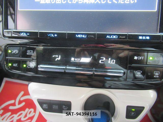 Toyota PRIUS 2017-05 8231334-21