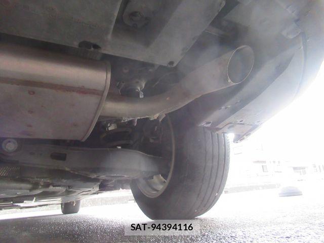 Toyota PRIUS 2017-05 8231334-29