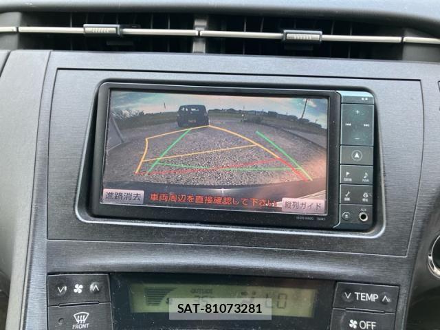 Toyota PRIUS 2010-08 8231375-12