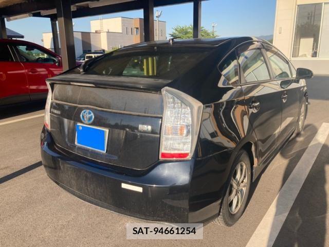 Toyota PRIUS 2009-09 8231362-4