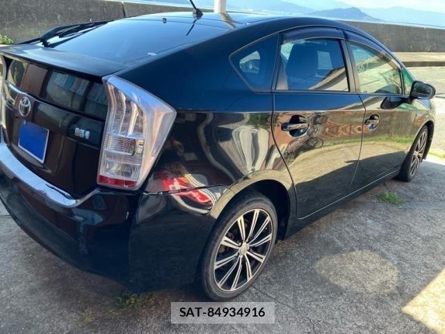 Toyota PRIUS 2010-10 8231377-2