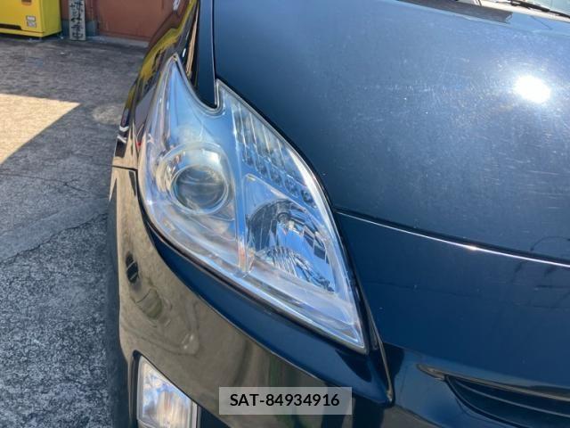 Toyota PRIUS 2010-10 8231377-4