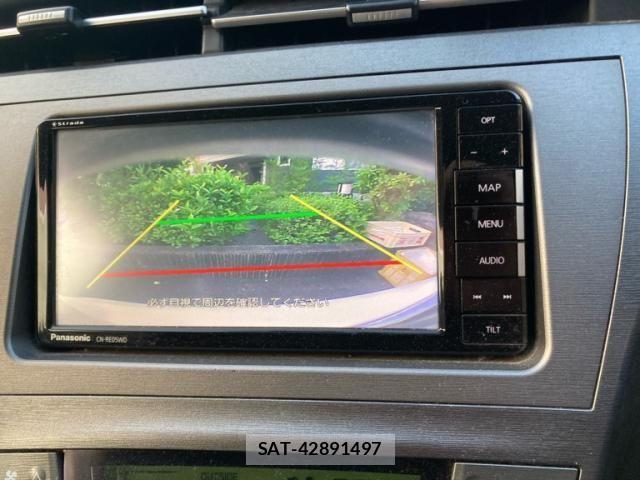 Toyota PRIUS 2014-05 8231364-17