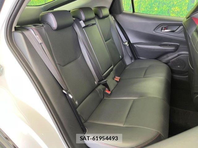 Toyota PRIUS 2025-01 8231319-9