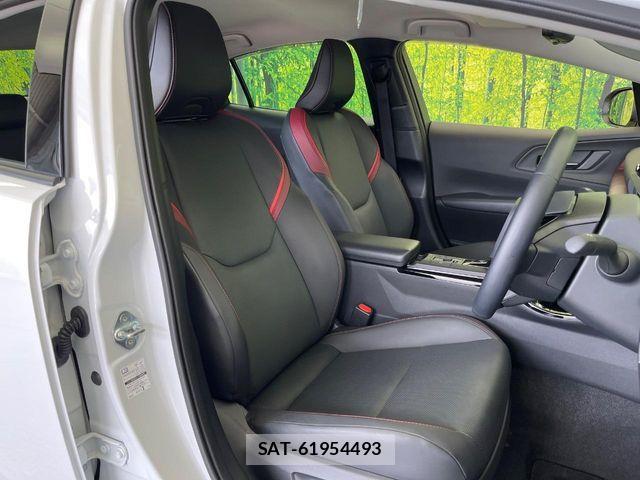 Toyota PRIUS 2025-01 8231319-8