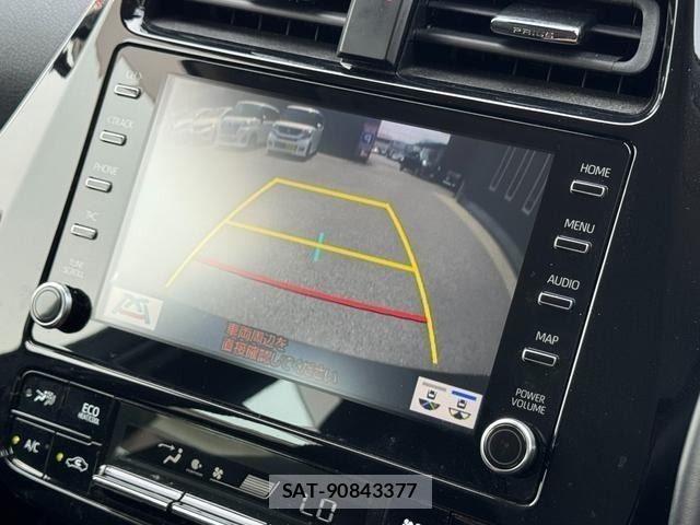Toyota PRIUS 2021-06 8231331-23