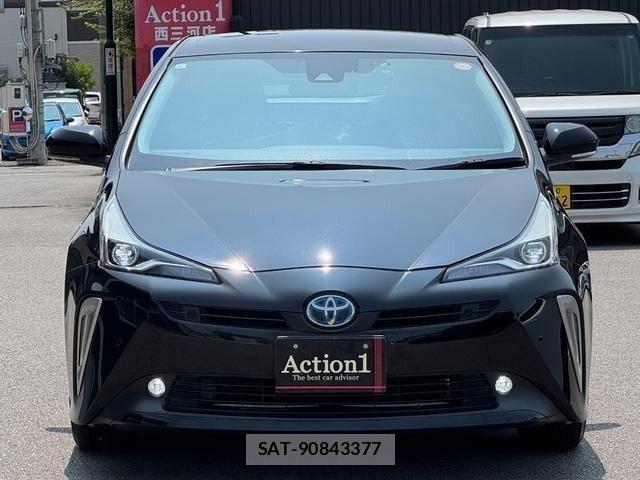 Toyota PRIUS 2021-06 8231331-2