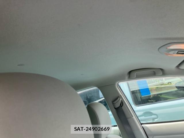 Toyota PRIUS 2012-07 8231358-11