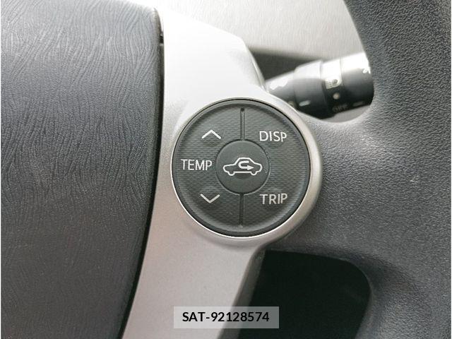 Toyota PRIUS 2014-03 8231348-22