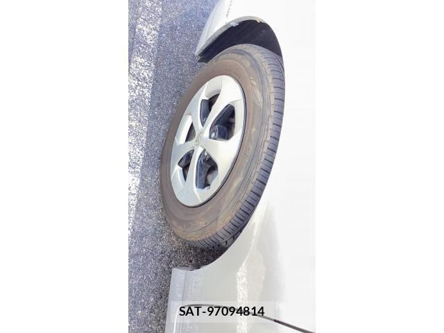 Toyota PRIUS 2012-02 8231359-6