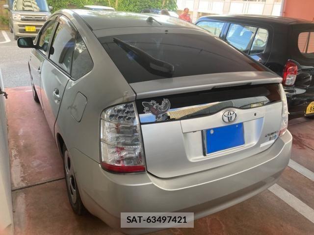 Toyota PRIUS 2008-03 8231355-5
