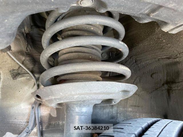 Toyota PRIUS 2017-01 8231335-19